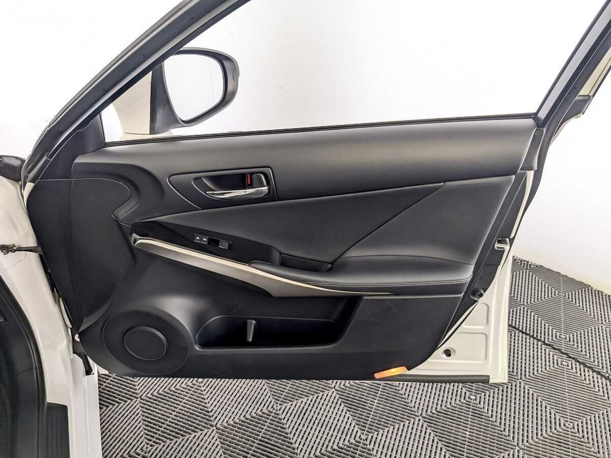 Купить Lexus IS, 2014, 160 878 км.. Фото: #19