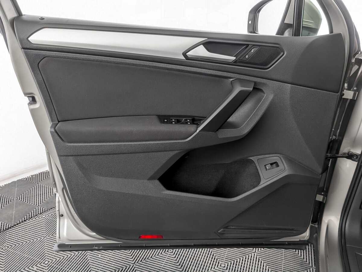 Купить Volkswagen Tiguan, 2020, 63 000 км.. Фото: #14