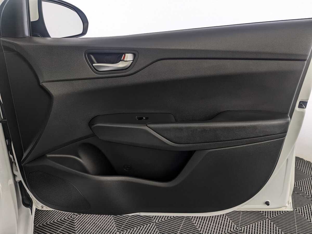 Купить Hyundai Solaris, 2020, 139 289 км.. Фото: #17