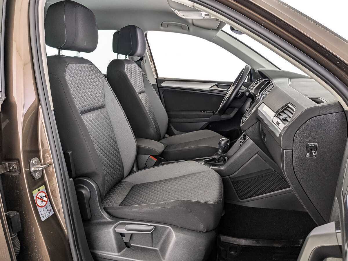 Купить Volkswagen Tiguan, 2017, 70 084 км.. Фото: #19