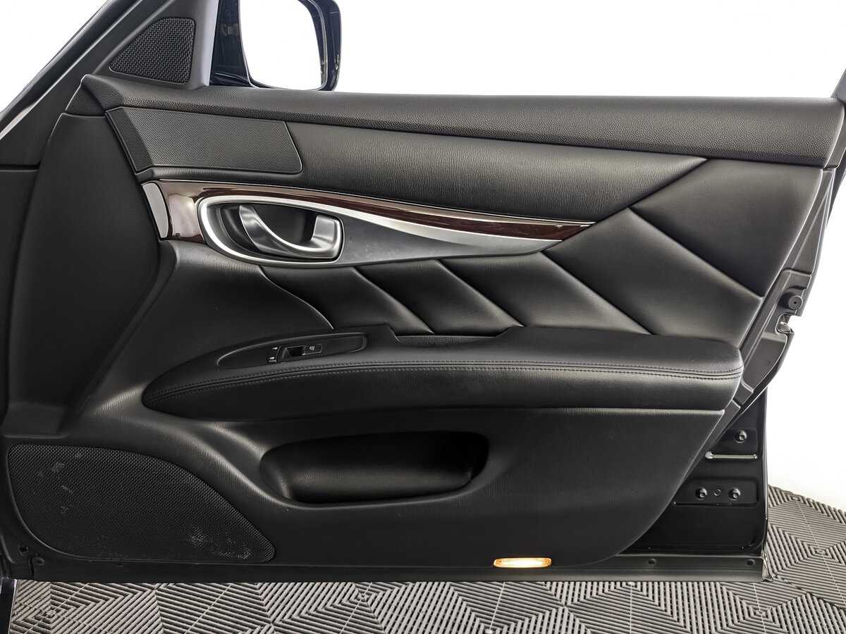 Купить Infiniti Q70, 2014, 201 542 км.. Фото: #20