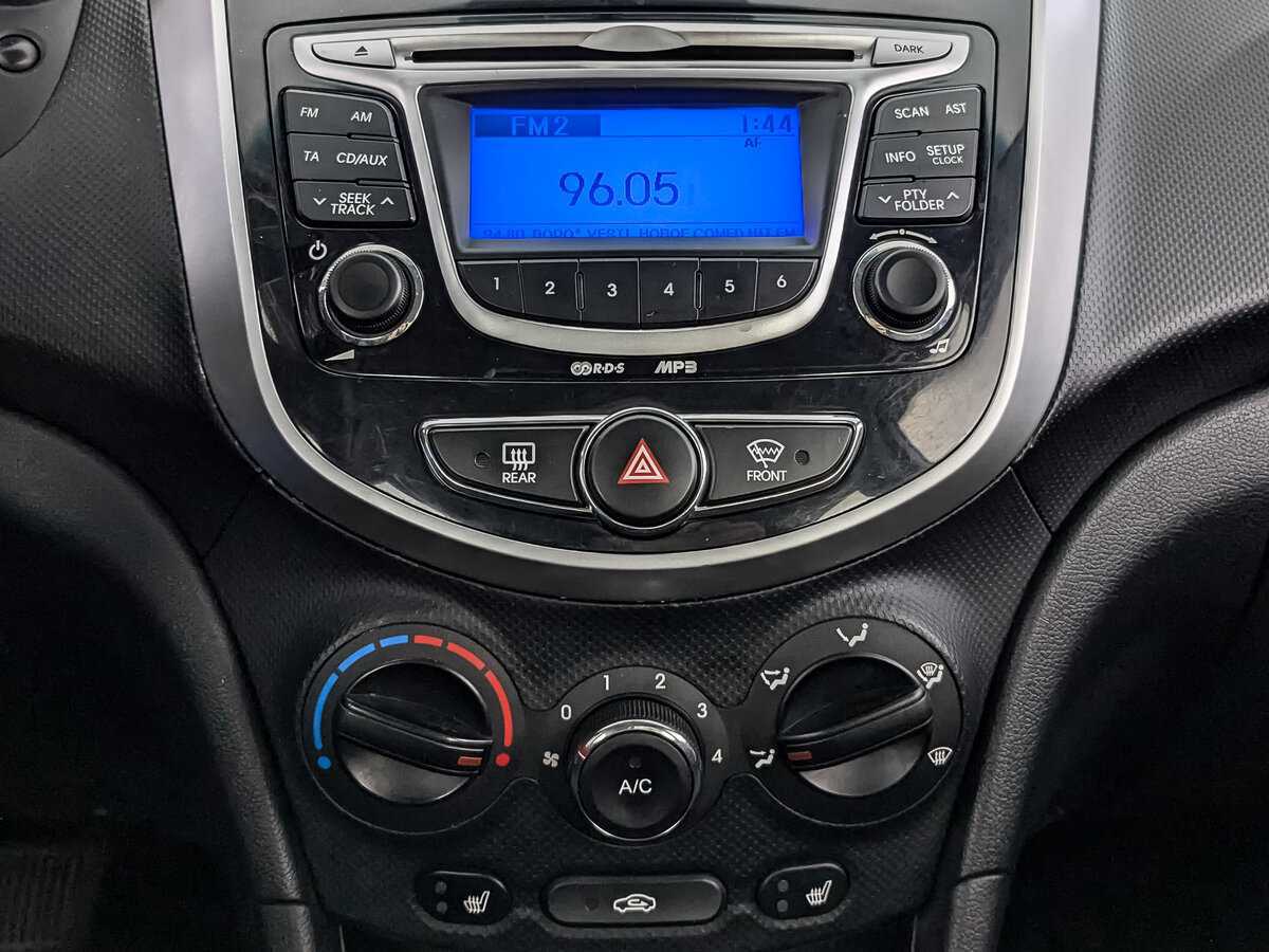 Купить Hyundai Solaris, 2012, 193 166 км.. Фото: #12