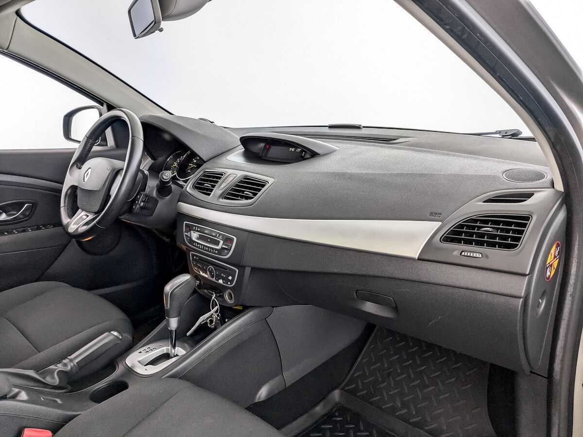 Купить Renault Fluence, 2012, 123 964 км.. Фото: #8