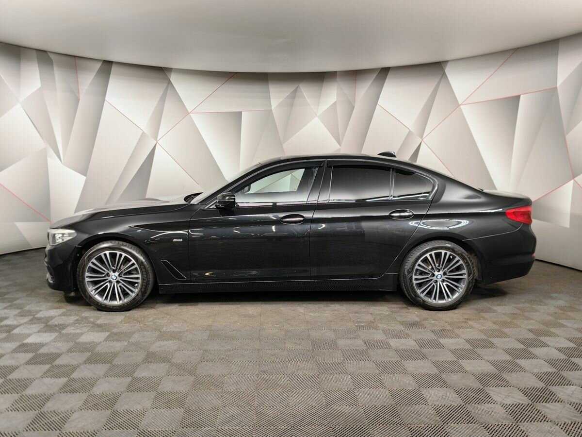 Купить BMW 5 серии, 2017, 61 613 км.. Фото: #4