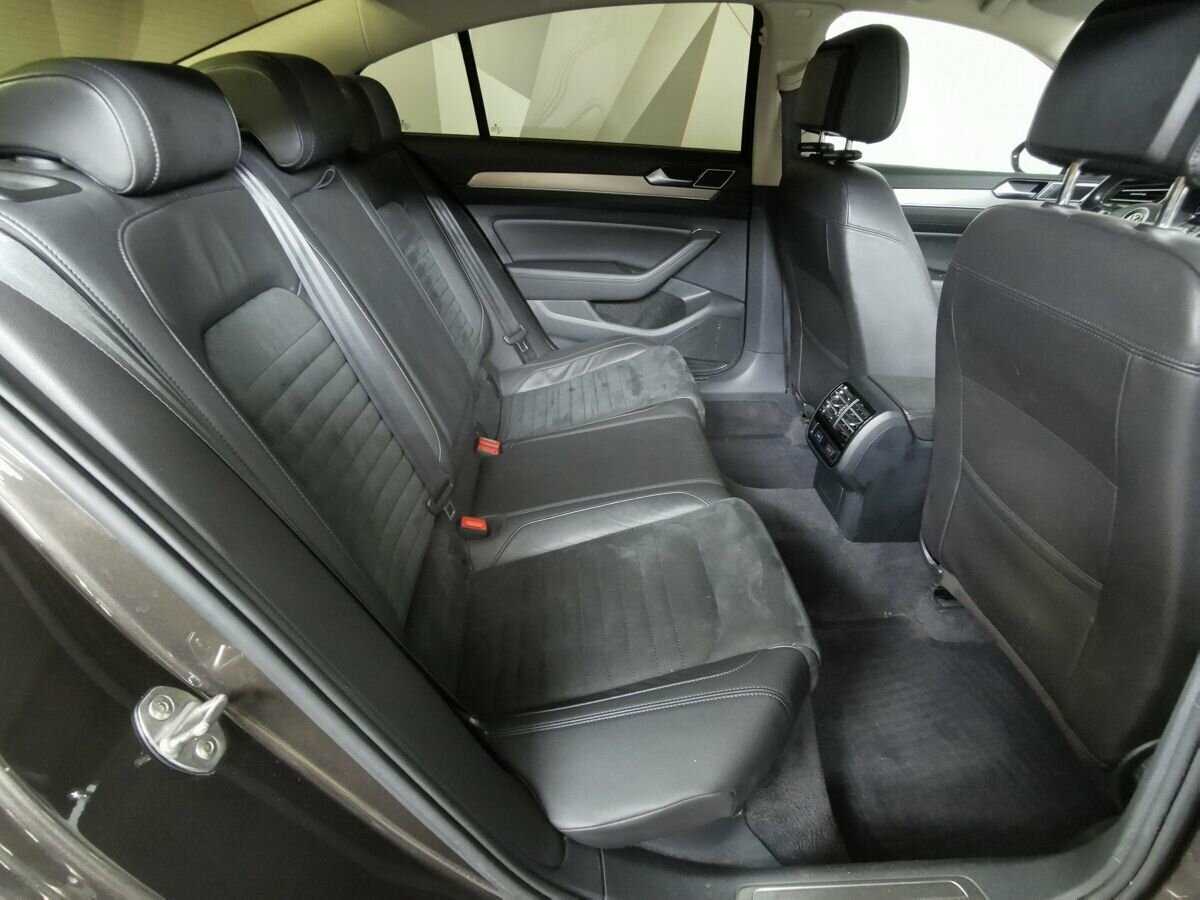 Купить Volkswagen Passat, 2018, 110 898 км.. Фото: #11