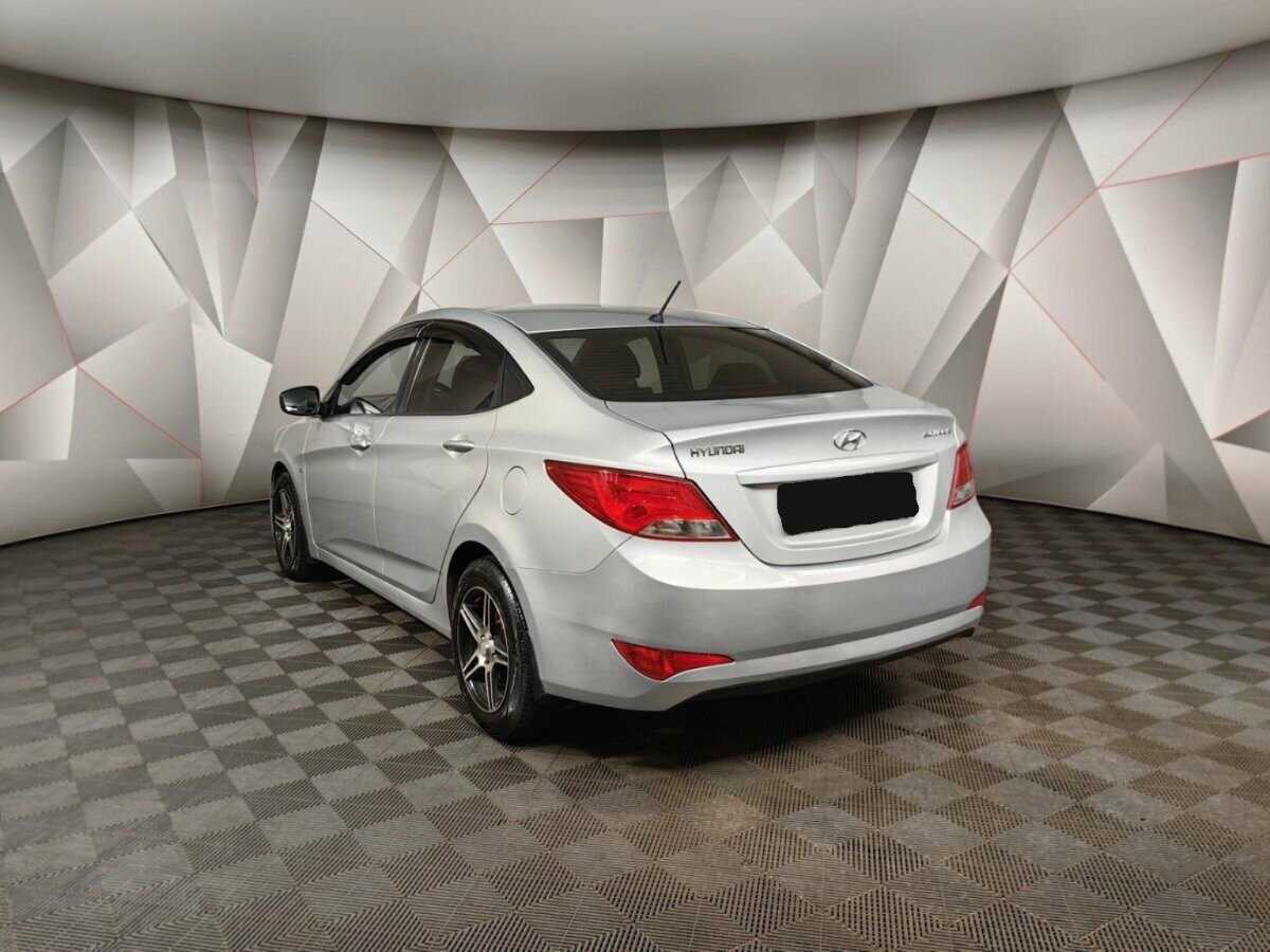 Купить Hyundai Solaris, 2015, 137 375 км.. Фото: #3