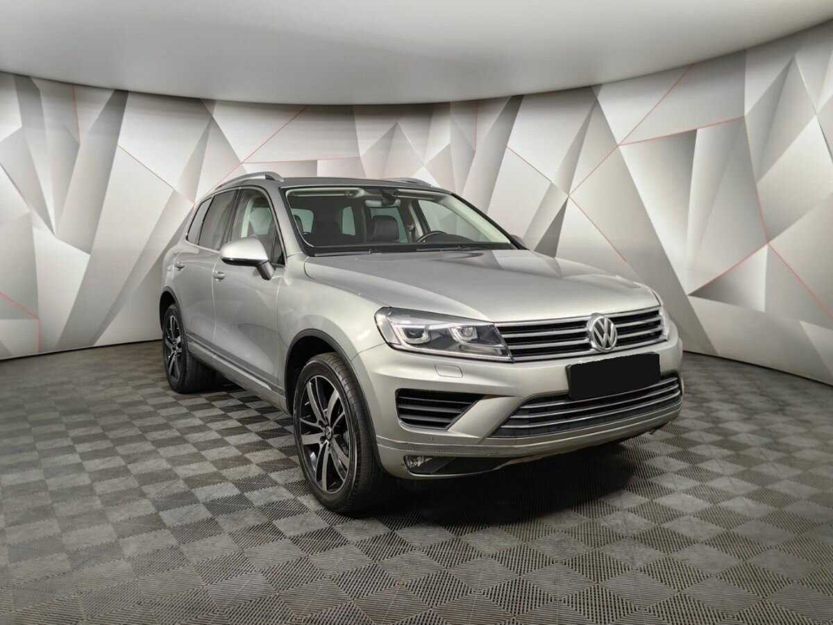 Купить Volkswagen Touareg, 2017, 64 869 км.. Фото: #2