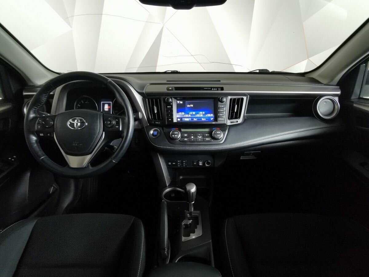 Купить Toyota RAV4, 2018, 133 788 км.. Фото: #9
