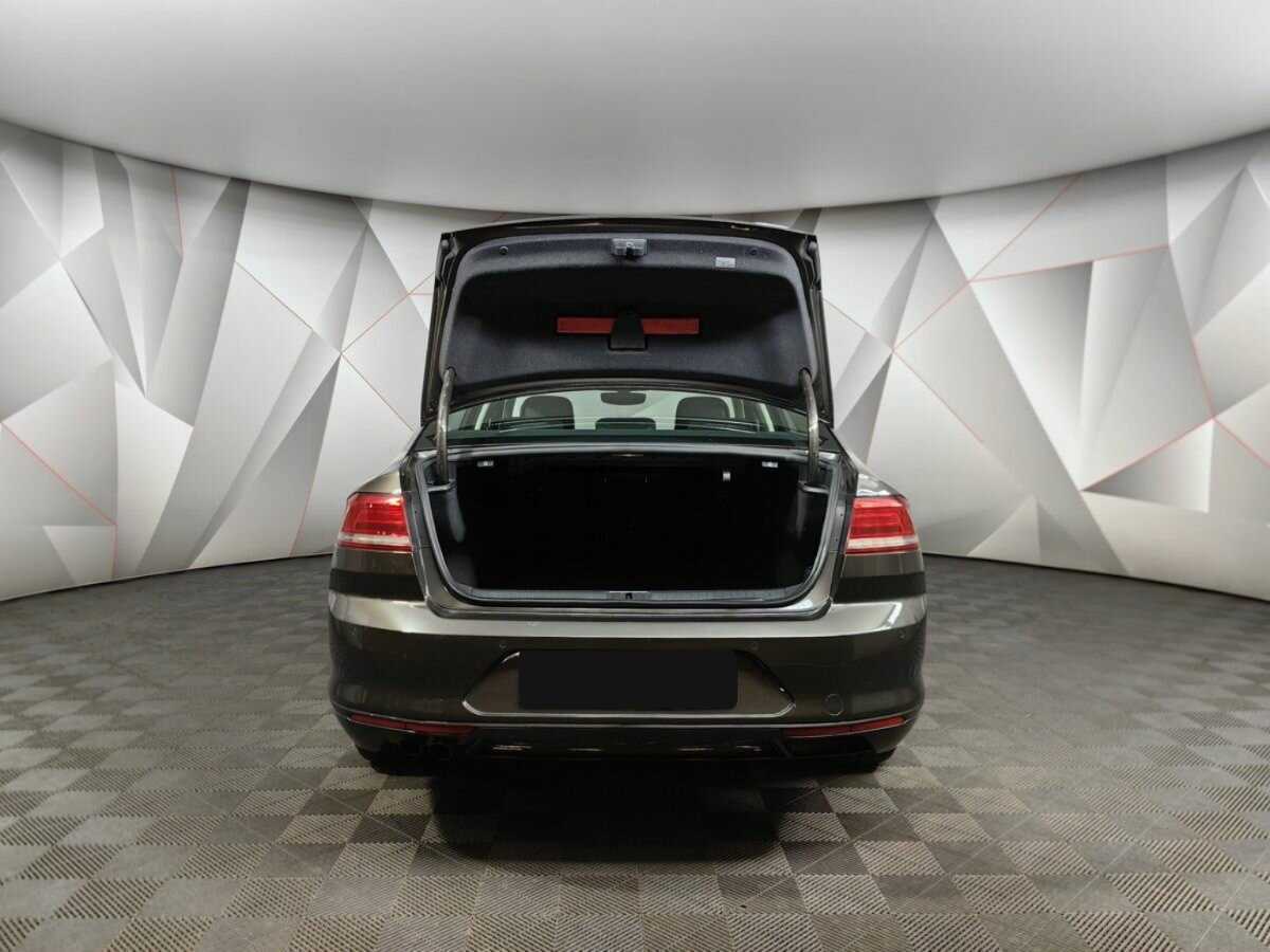 Купить Volkswagen Passat, 2017, 50 341 км.. Фото: #16