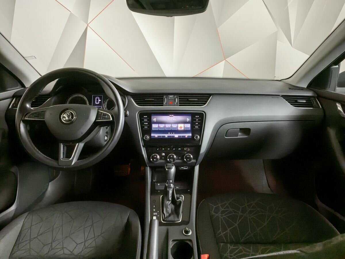 Купить Skoda Octavia, 2019, 69 378 км.. Фото: #9