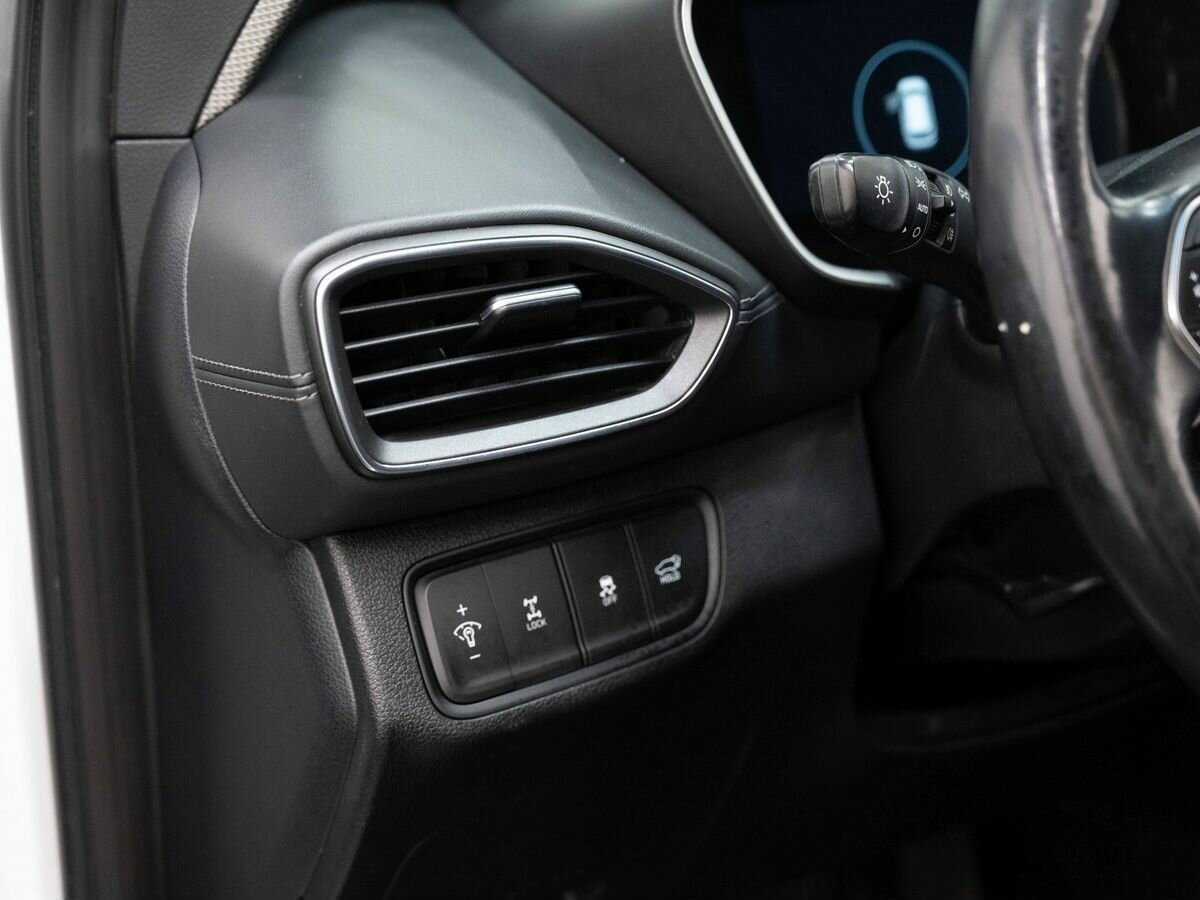 Купить Hyundai Santa Fe, 2019, 107 169 км.. Фото: #18