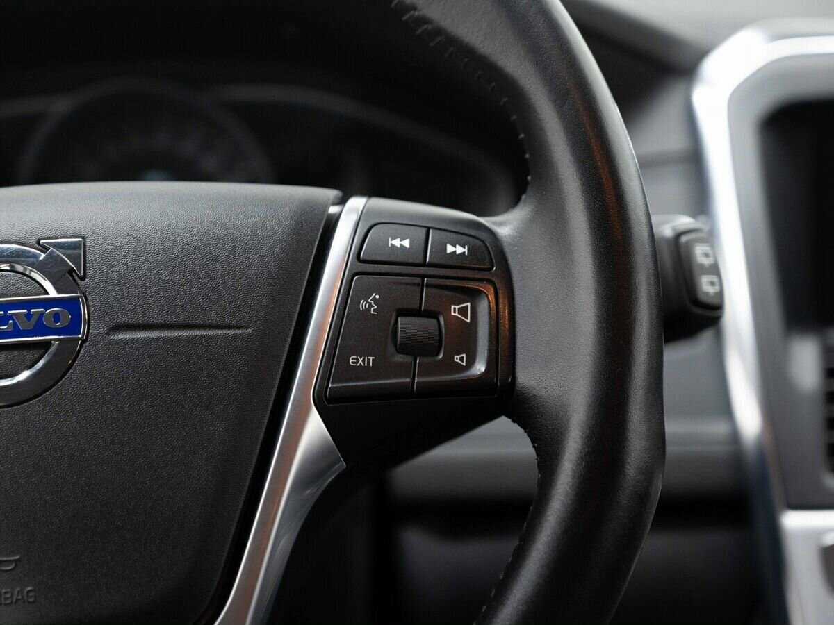 Купить Volvo XC60, 2017, 100 800 км.. Фото: #15