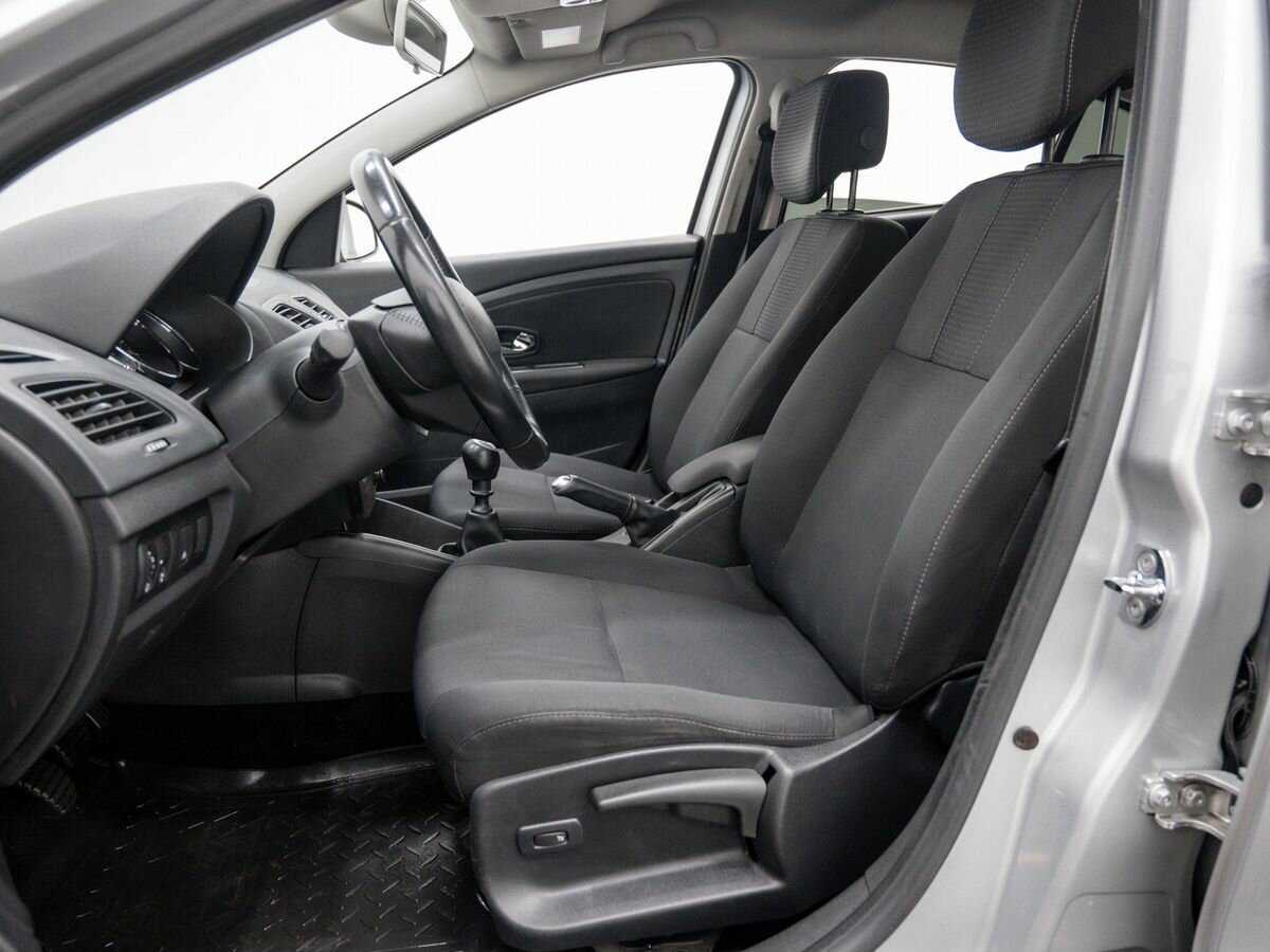 Купить Renault Fluence, 2013, 174 380 км.. Фото: #13