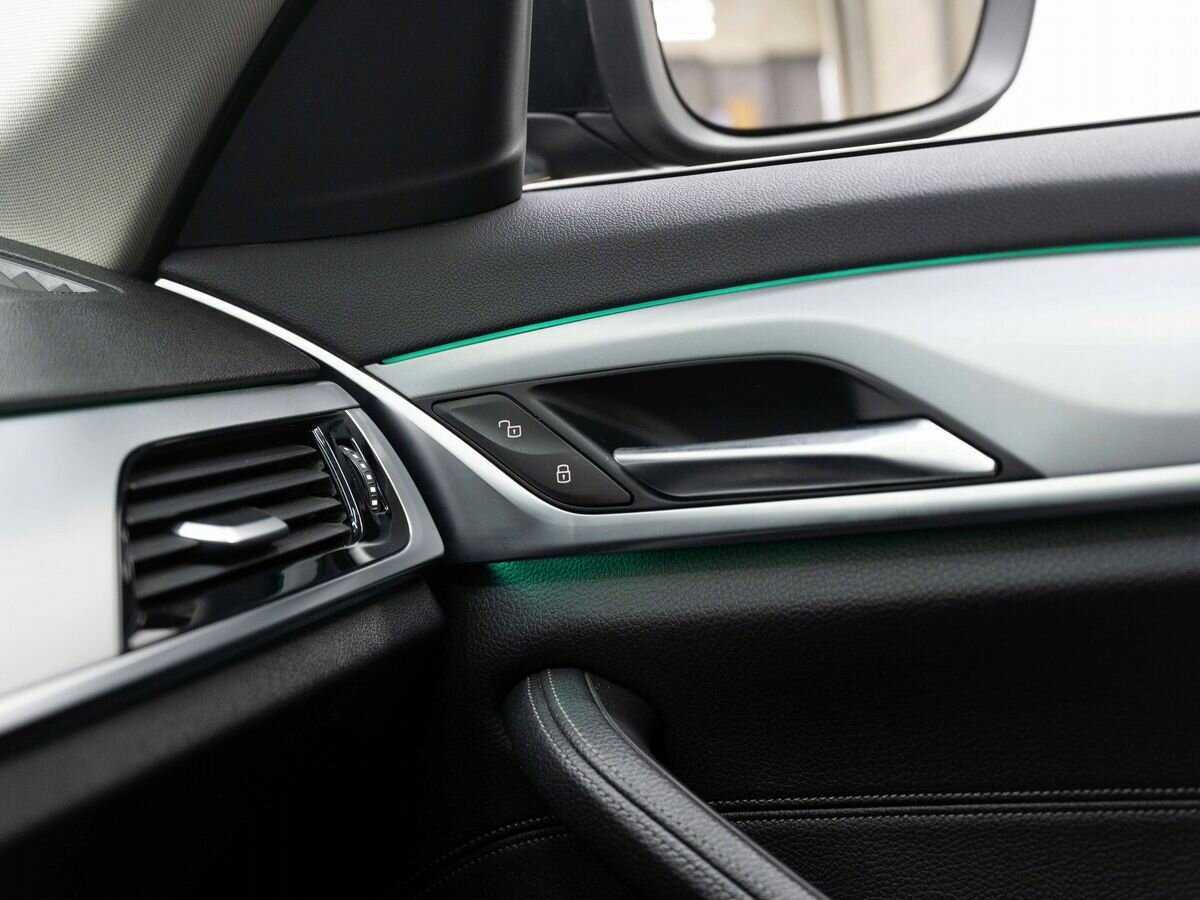 Купить BMW 5 серии, 2018, 155 280 км.. Фото: #25