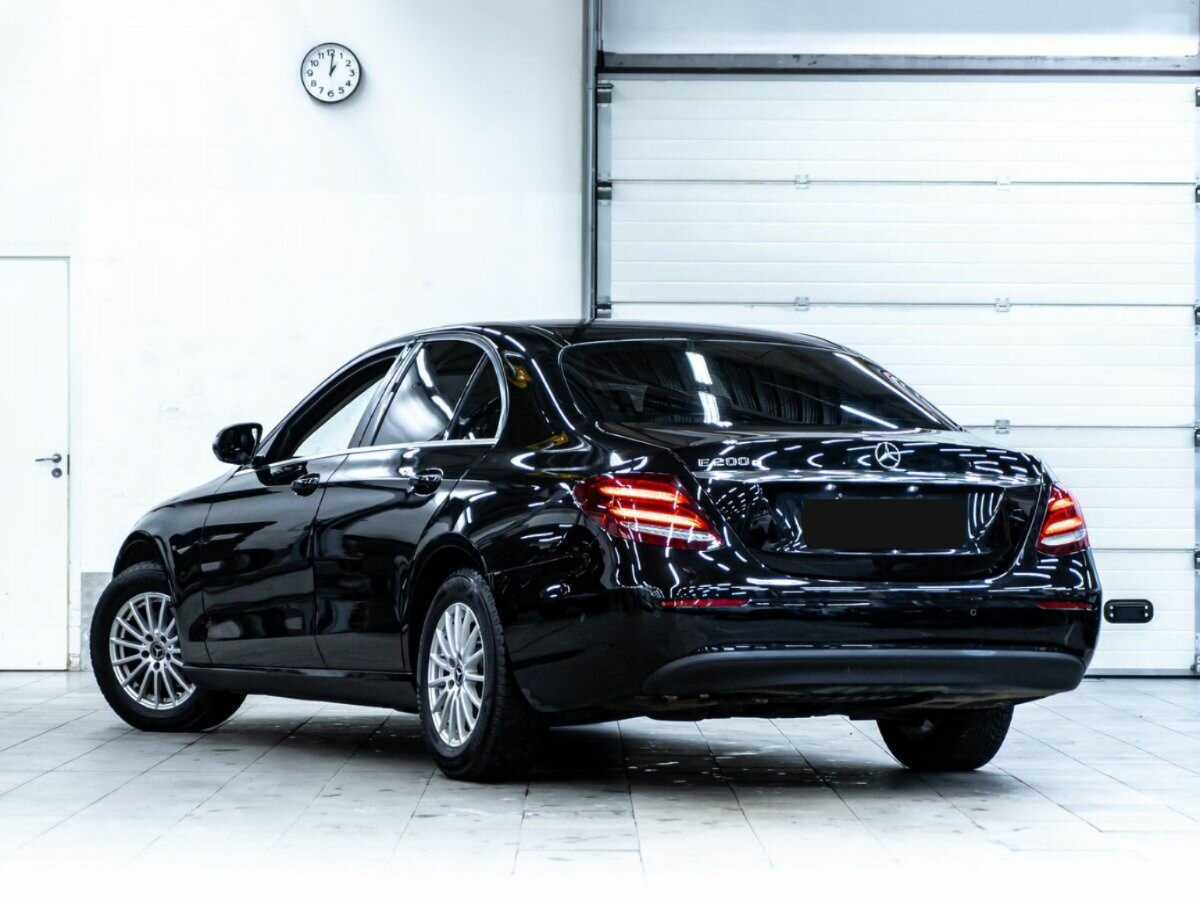 Купить Mercedes-Benz E-Класс, 2018, 177 251 км.. Фото: #2