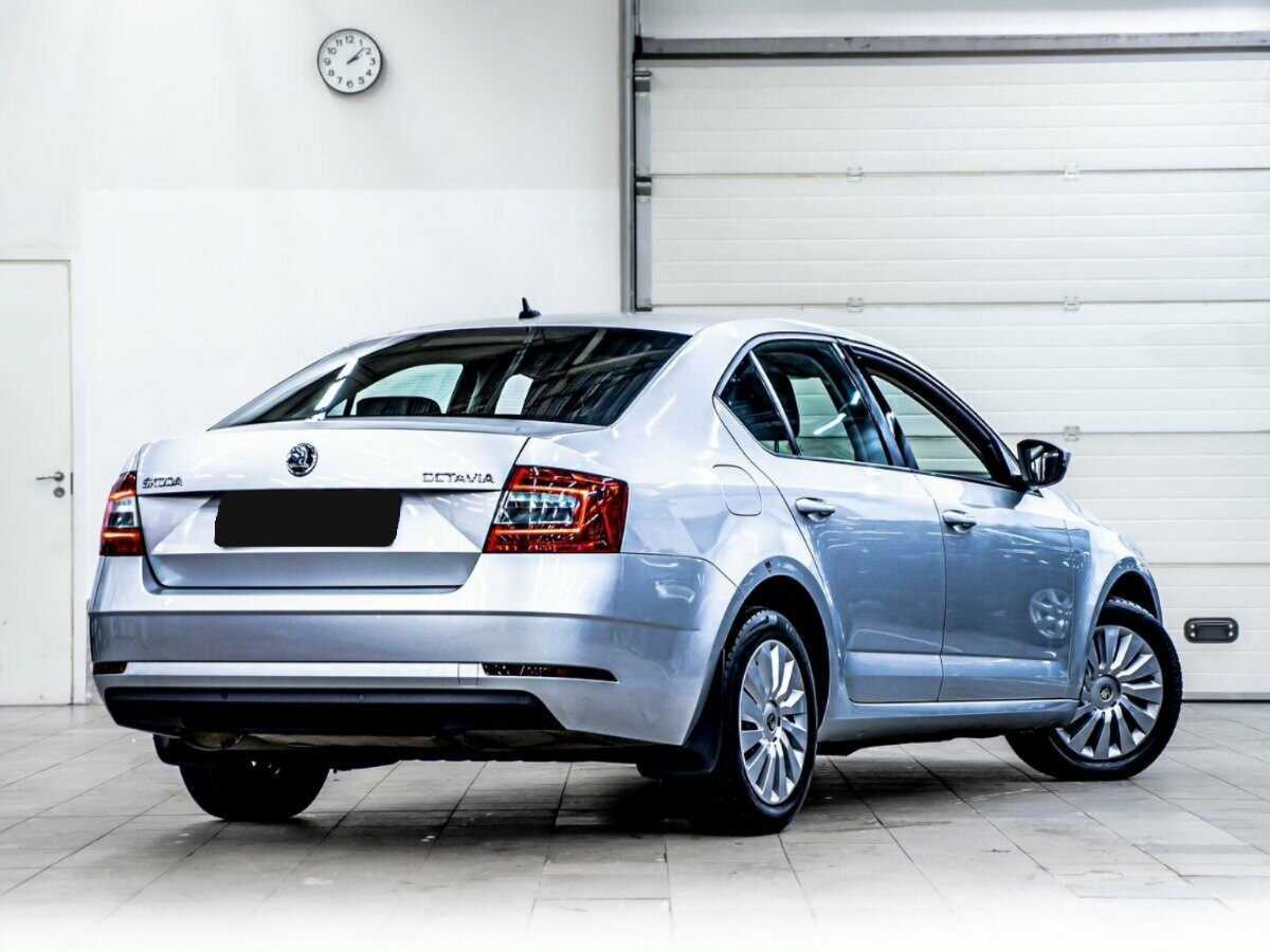 Купить Skoda Octavia, 2017, 119 300 км.. Фото: #2