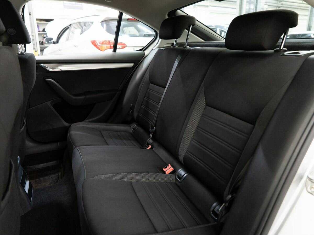 Купить Skoda Octavia, 2017, 119 300 км.. Фото: #6