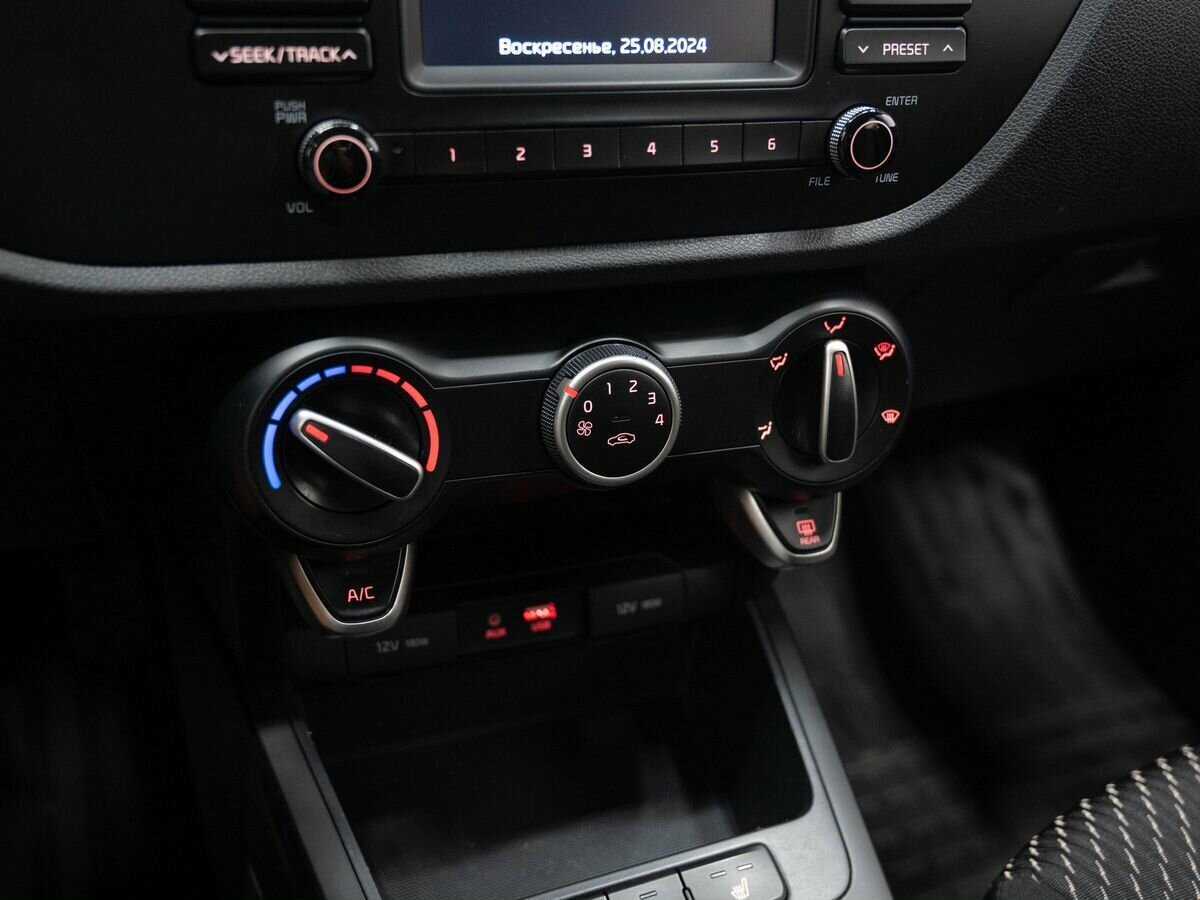 Купить Kia Rio, 2019, 58 000 км.. Фото: #18