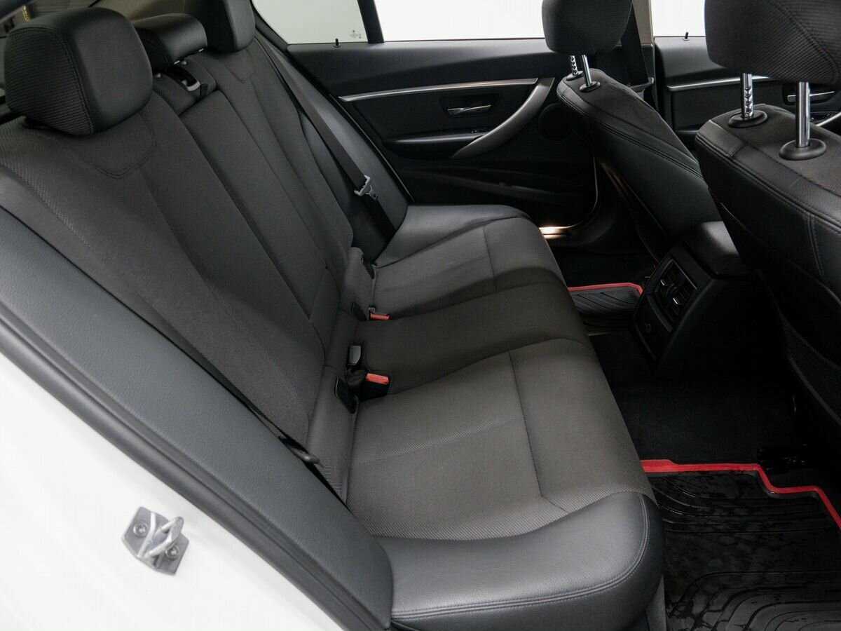 Купить BMW 3 серии, 2017, 132 105 км.. Фото: #8