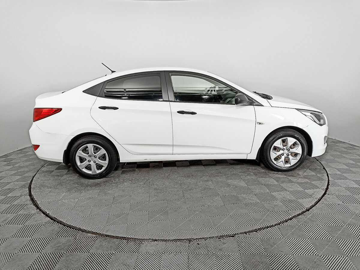 Купить Hyundai Solaris, 2015, 136 002 км.. Фото: #3
