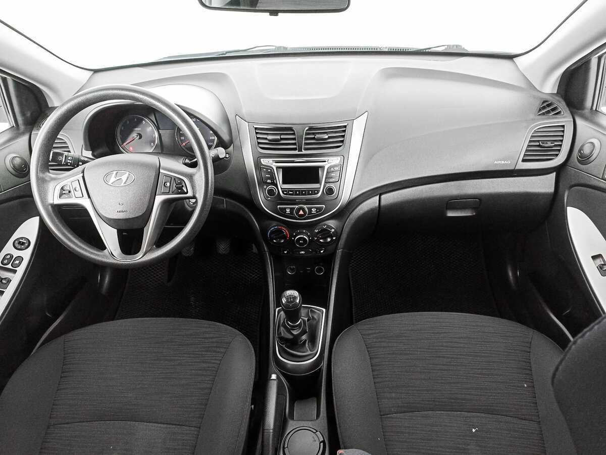 Купить Hyundai Solaris, 2015, 136 002 км.. Фото: #11