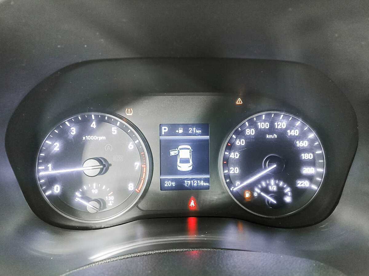 Купить Hyundai Solaris, 2017, 171 004 км.. Фото: #10