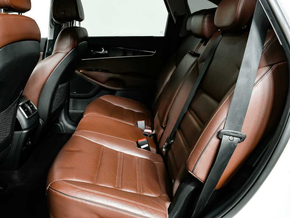 Купить Kia Sorento, 2016, 119 557 км.. Фото: #9