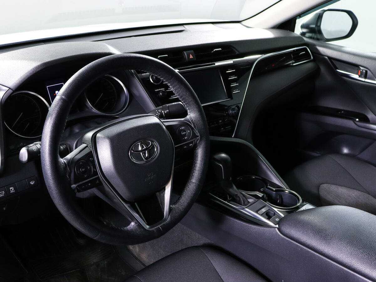 Купить Toyota Camry, 2020, 88 930 км.. Фото: #11