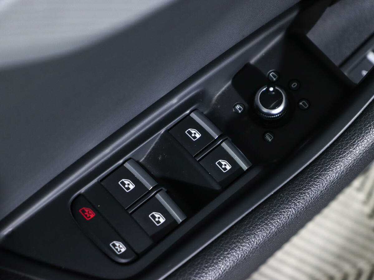 Купить Audi A4, 2018, 93 604 км.. Фото: #15