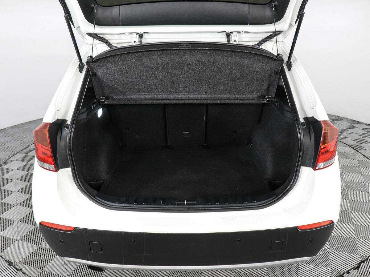 Купить BMW X1, 2012, 233 814 км.. Фото: #8