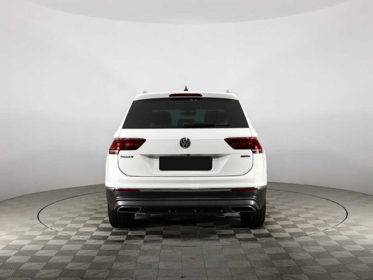 Купить Volkswagen Tiguan, 2018, 108 775 км.. Фото: #5