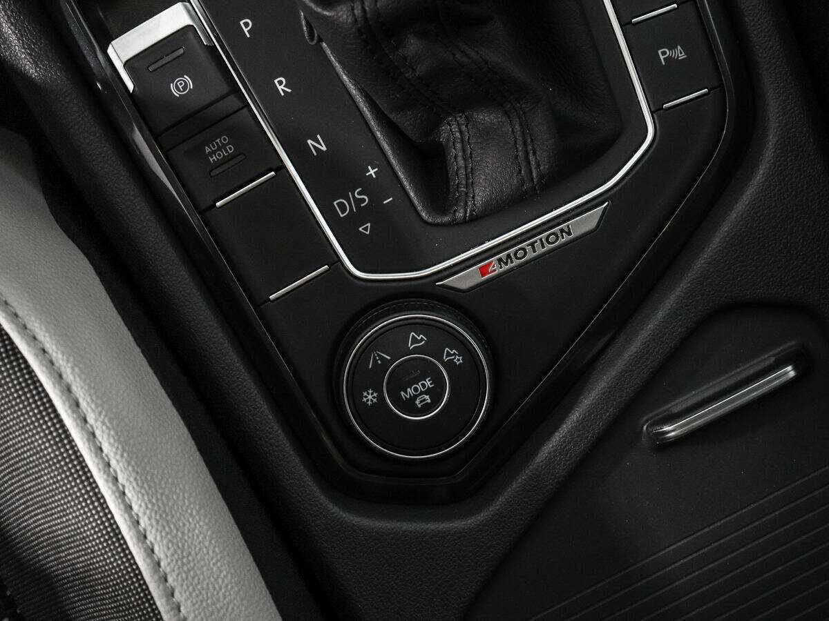Купить Volkswagen Tiguan, 2019, 125 367 км.. Фото: #10