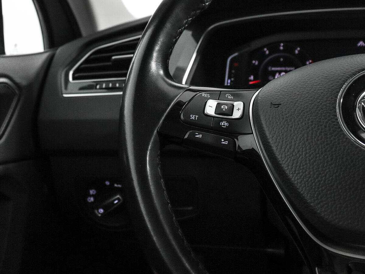 Купить Volkswagen Tiguan, 2019, 125 367 км.. Фото: #17