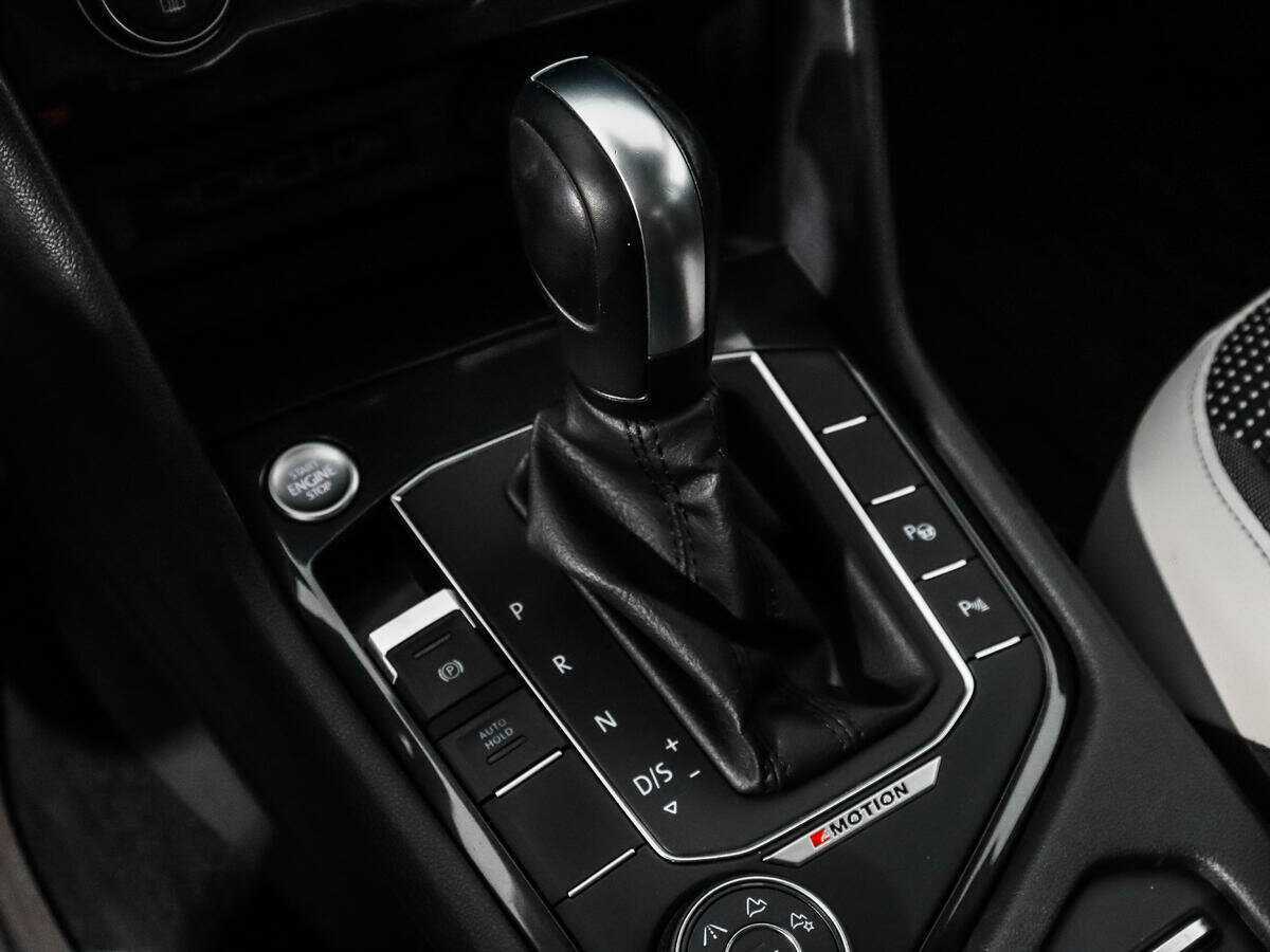 Купить Volkswagen Tiguan, 2019, 118 592 км.. Фото: #9