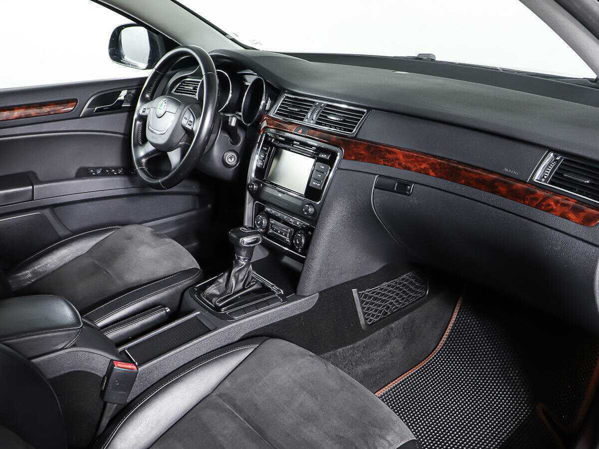 Купить Skoda Superb, 2012, 245 296 км.. Фото: #11
