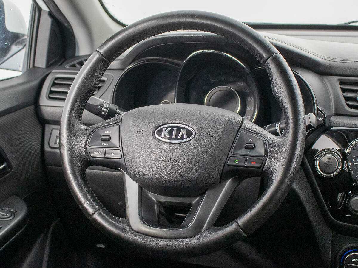 Купить Kia Rio, 2012, 178 689 км.. Фото: #14