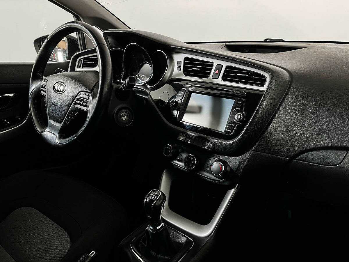 Купить Kia Ceed, 2015, 85 300 км.. Фото: #6