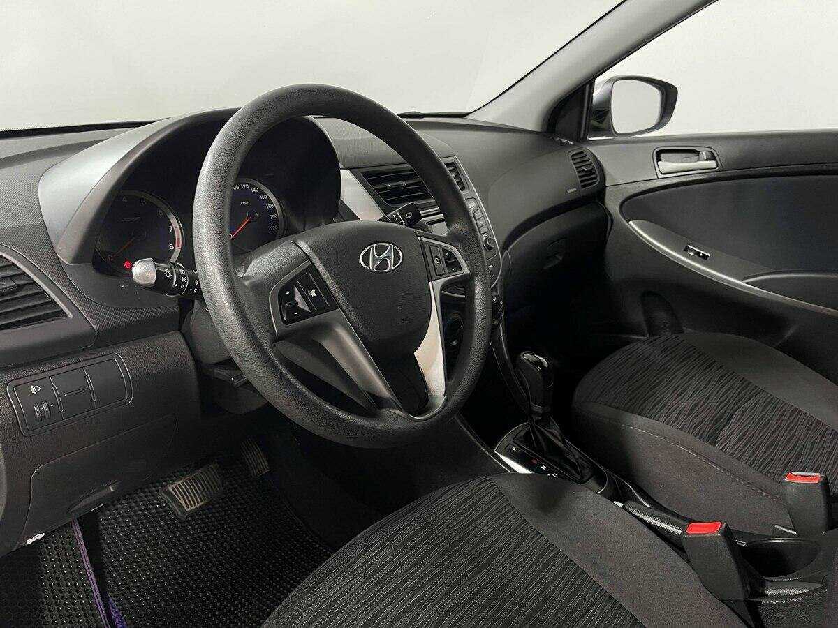 Купить Hyundai Solaris, 2015, 135 450 км.. Фото: #12
