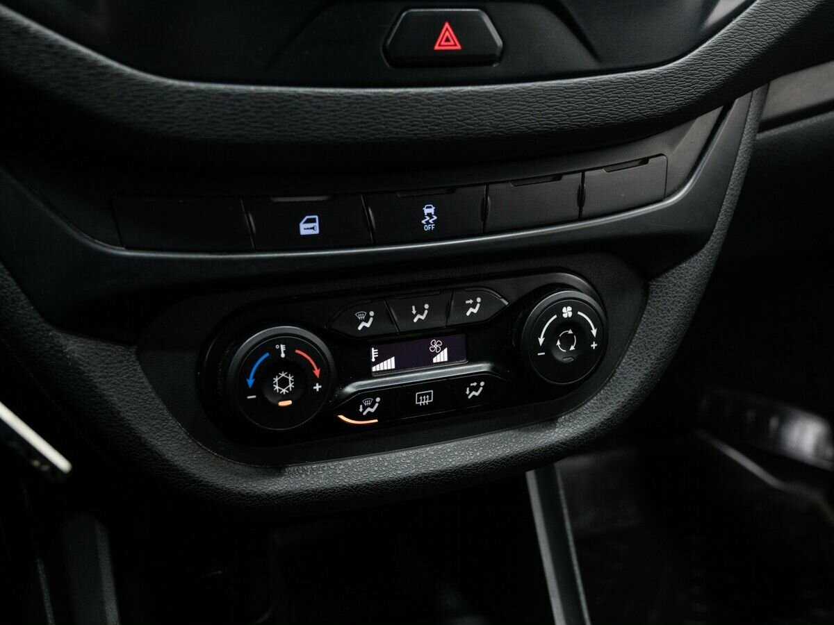 Купить Lada (ВАЗ) Vesta, 2019, 93 143 км.. Фото: #18