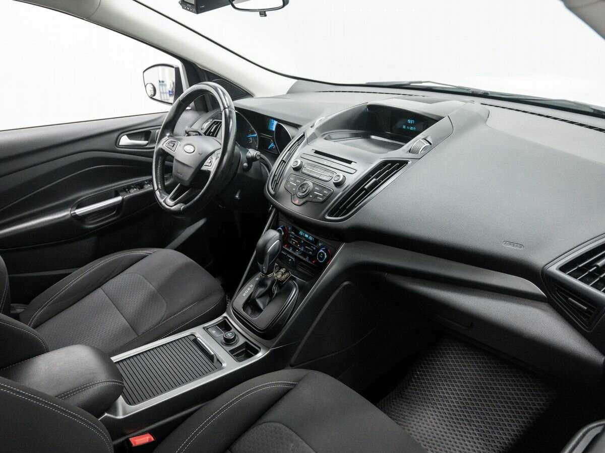 Купить Ford Kuga, 2018, 129 035 км.. Фото: #7