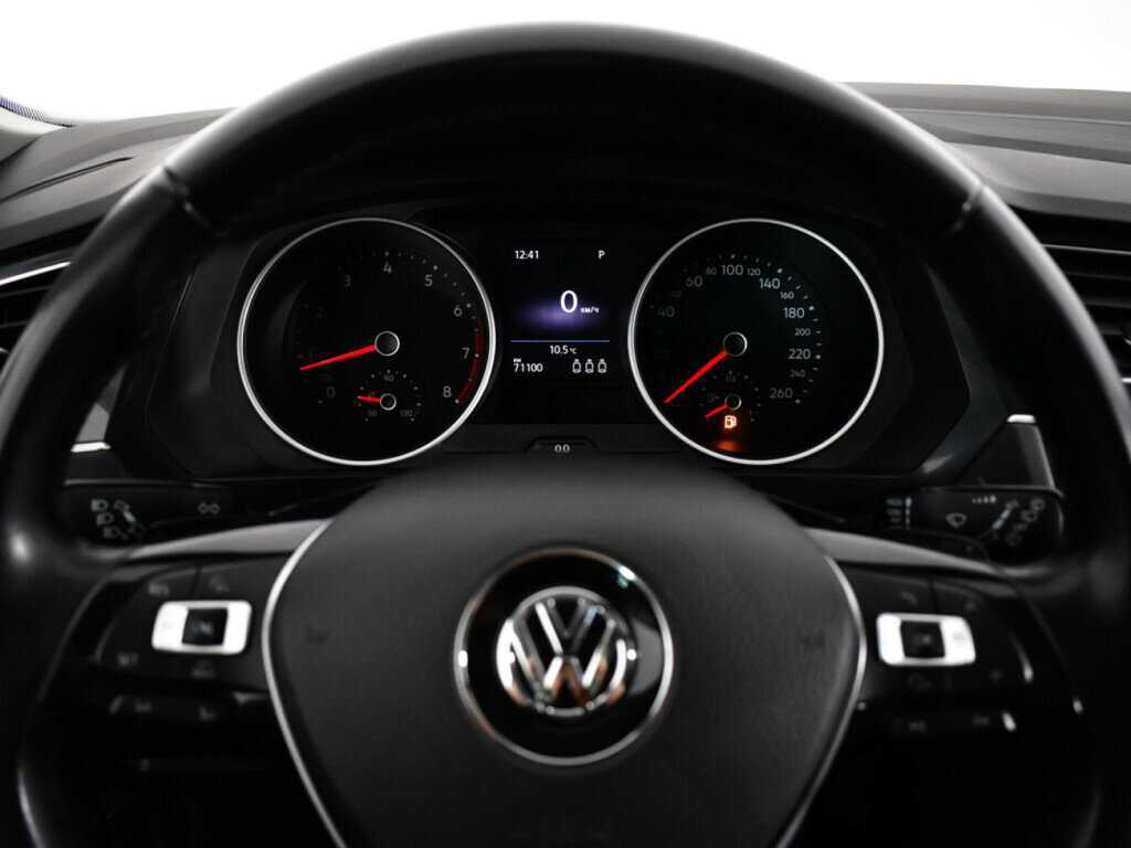 Купить Volkswagen Tiguan, 2017, 71 098 км.. Фото: #10