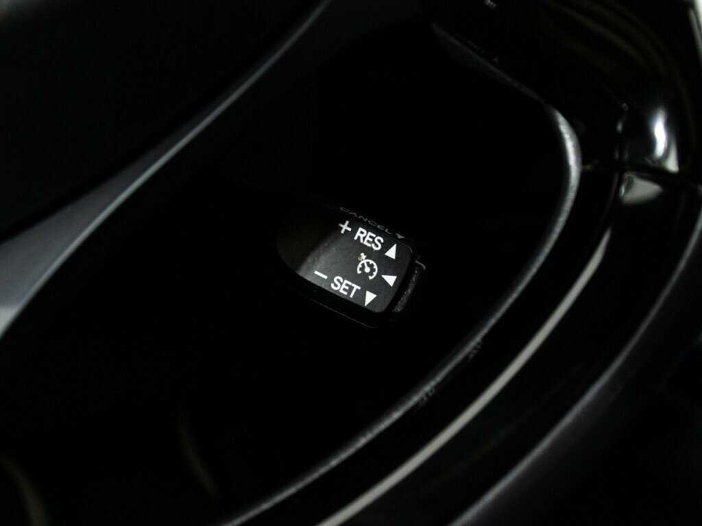 Купить Toyota C-HR, 2020, 108 637 км.. Фото: #15