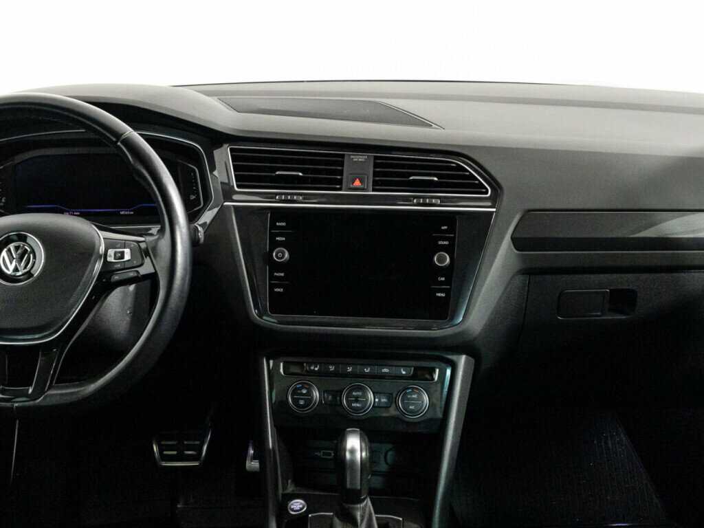 Купить Volkswagen Tiguan, 2020, 68 300 км.. Фото: #13