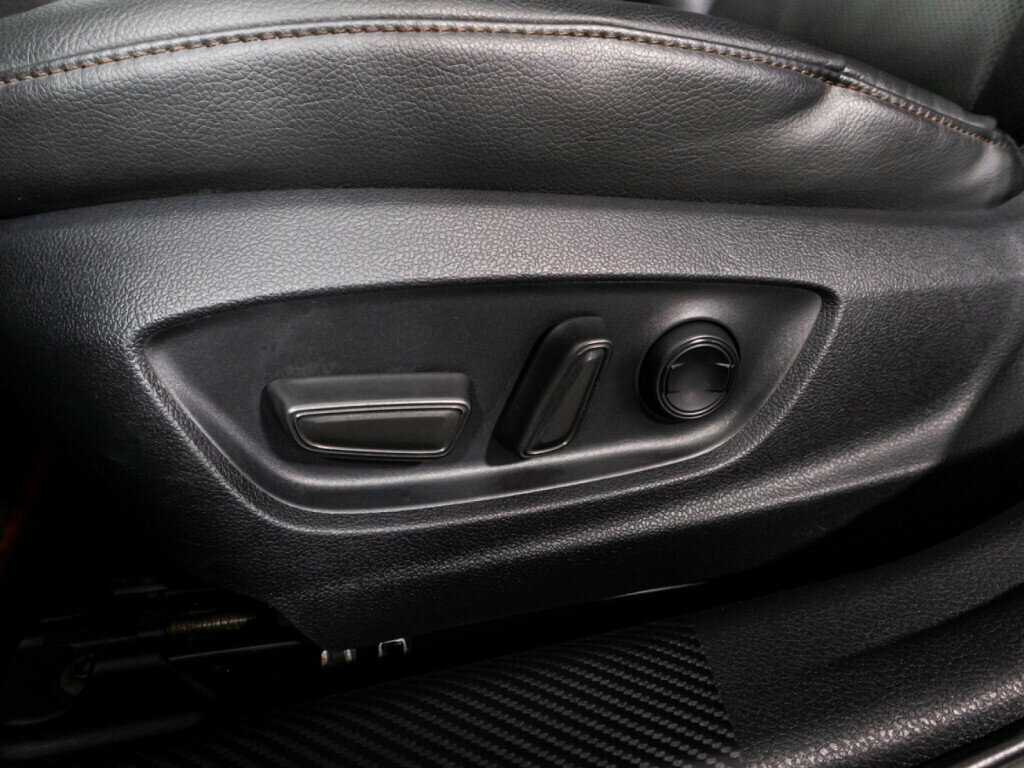 Купить Toyota Camry, 2020, 121 526 км.. Фото: #16