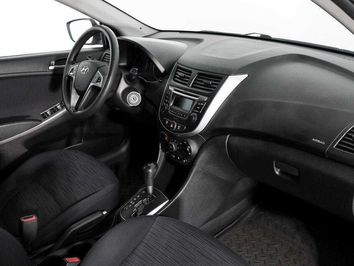 Купить Hyundai Solaris, 2016, 202 090 км.. Фото: #10