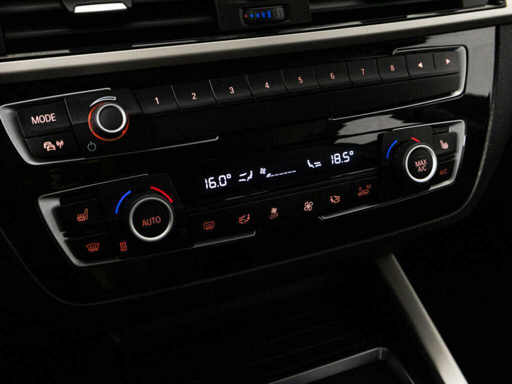 Купить BMW 1 серии, 2017, 149 074 км.. Фото: #15