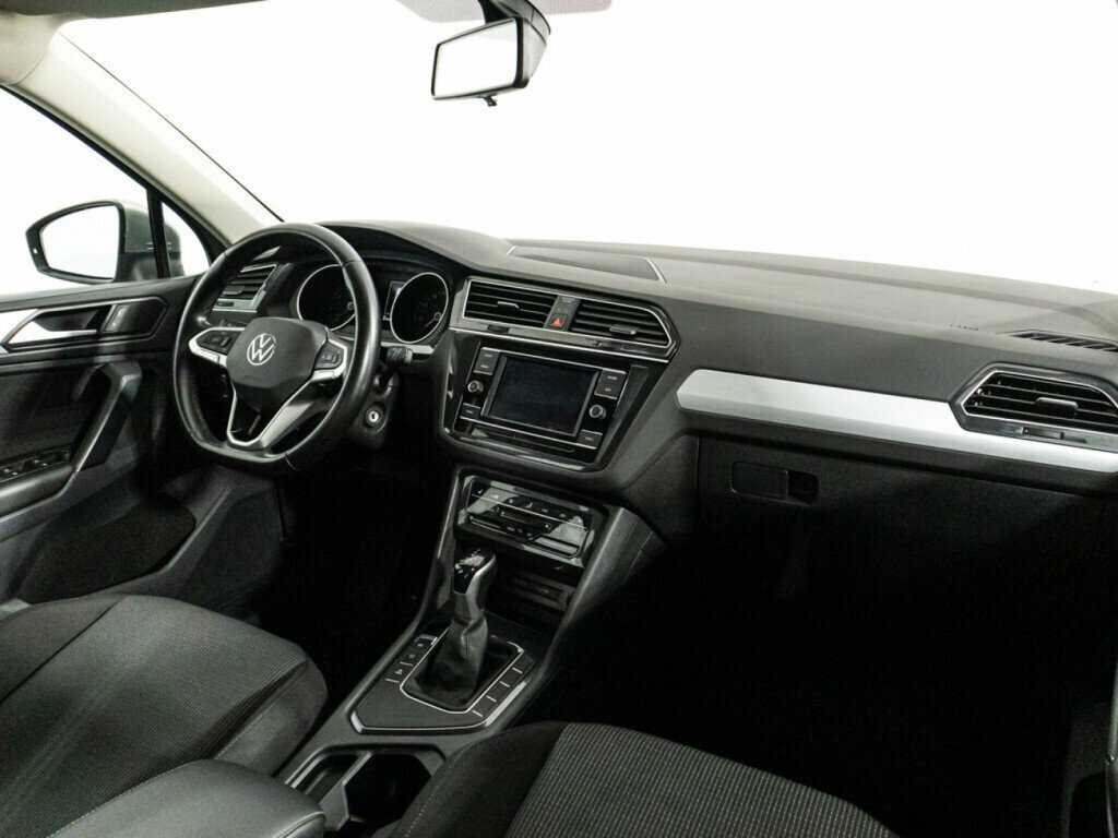 Купить Volkswagen Tiguan, 2021, 81 768 км.. Фото: #8