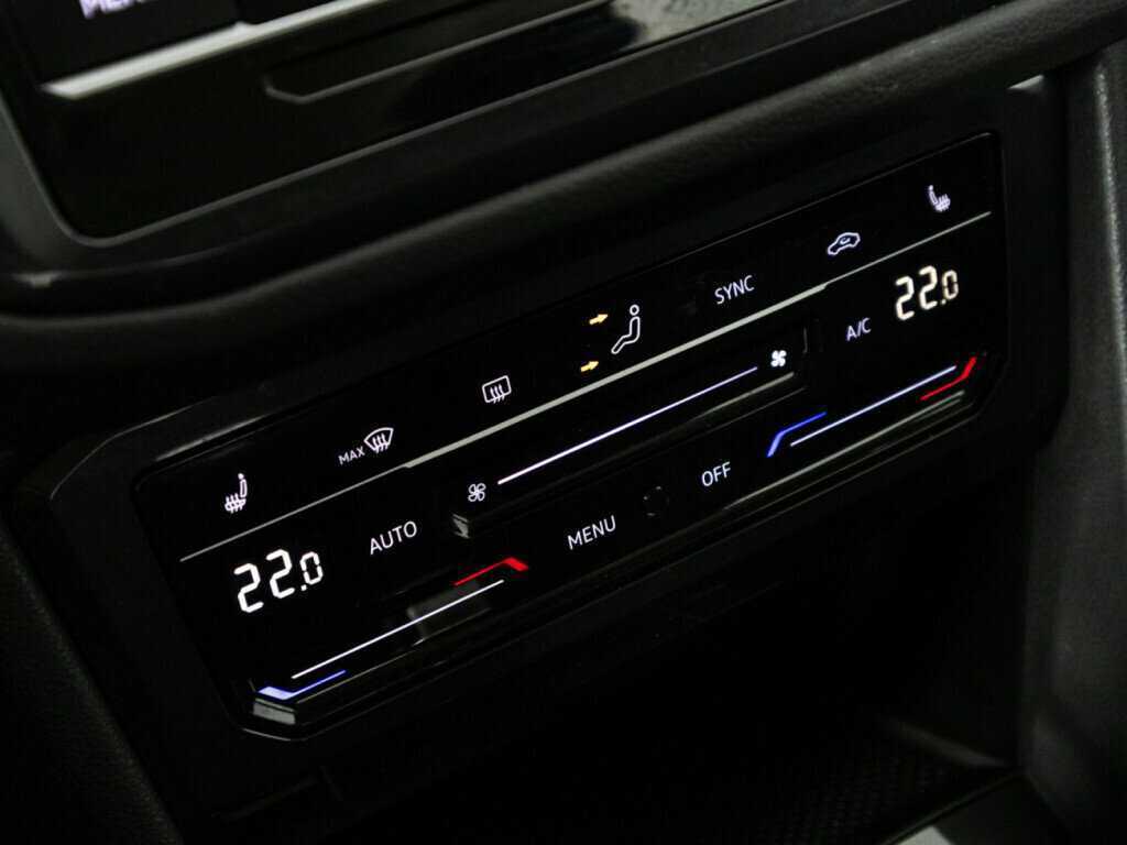 Купить Volkswagen Tiguan, 2021, 81 768 км.. Фото: #15