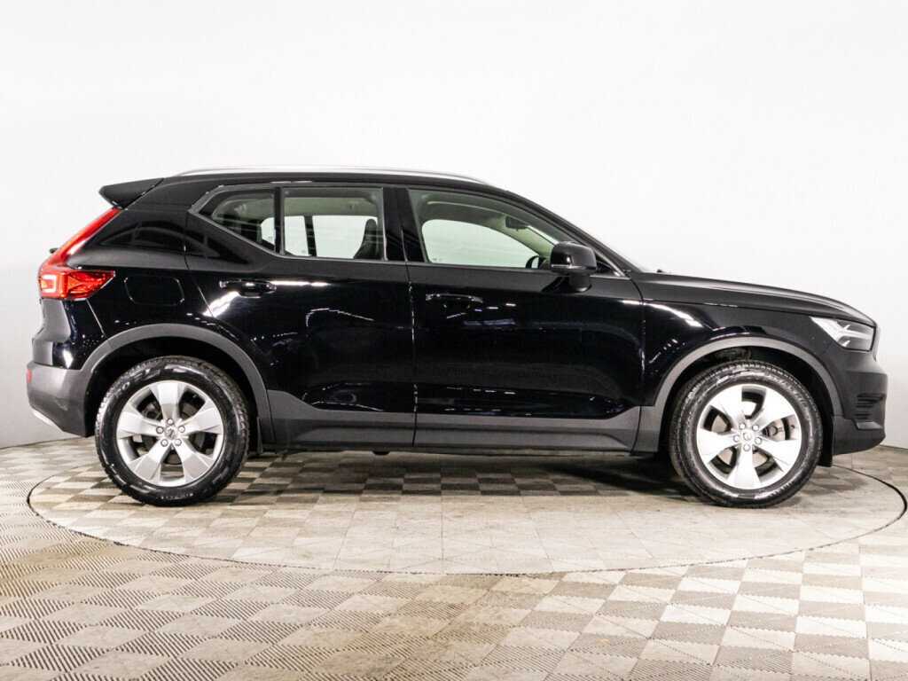 Купить Volvo XC40, 2019, 90 398 км.. Фото: #3