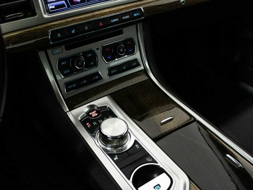 Купить Jaguar XF, 2012, 122 811 км.. Фото: #16